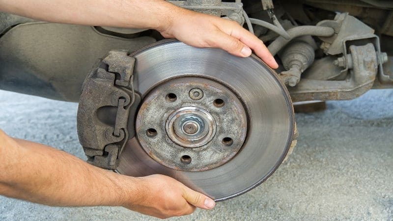 When you need to change brake caliper and How to tell if the brake caliper is bad?